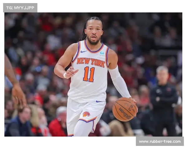 布克凭借高篮球智商掌控比赛节奏引领球队前行的关键因素分析